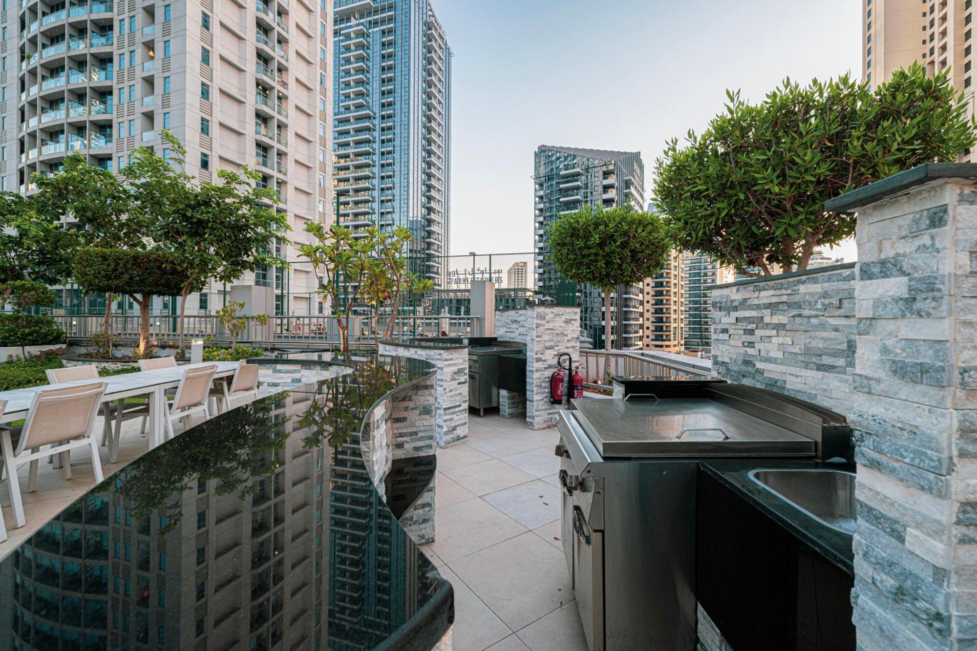 A Marina Luxe Retreat *